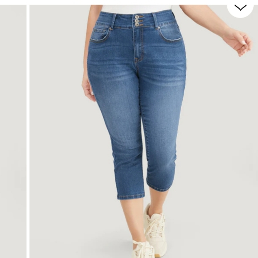 BloomChic- Very Stretchy High-Rise Medium Wash Cropped Jeans-16
